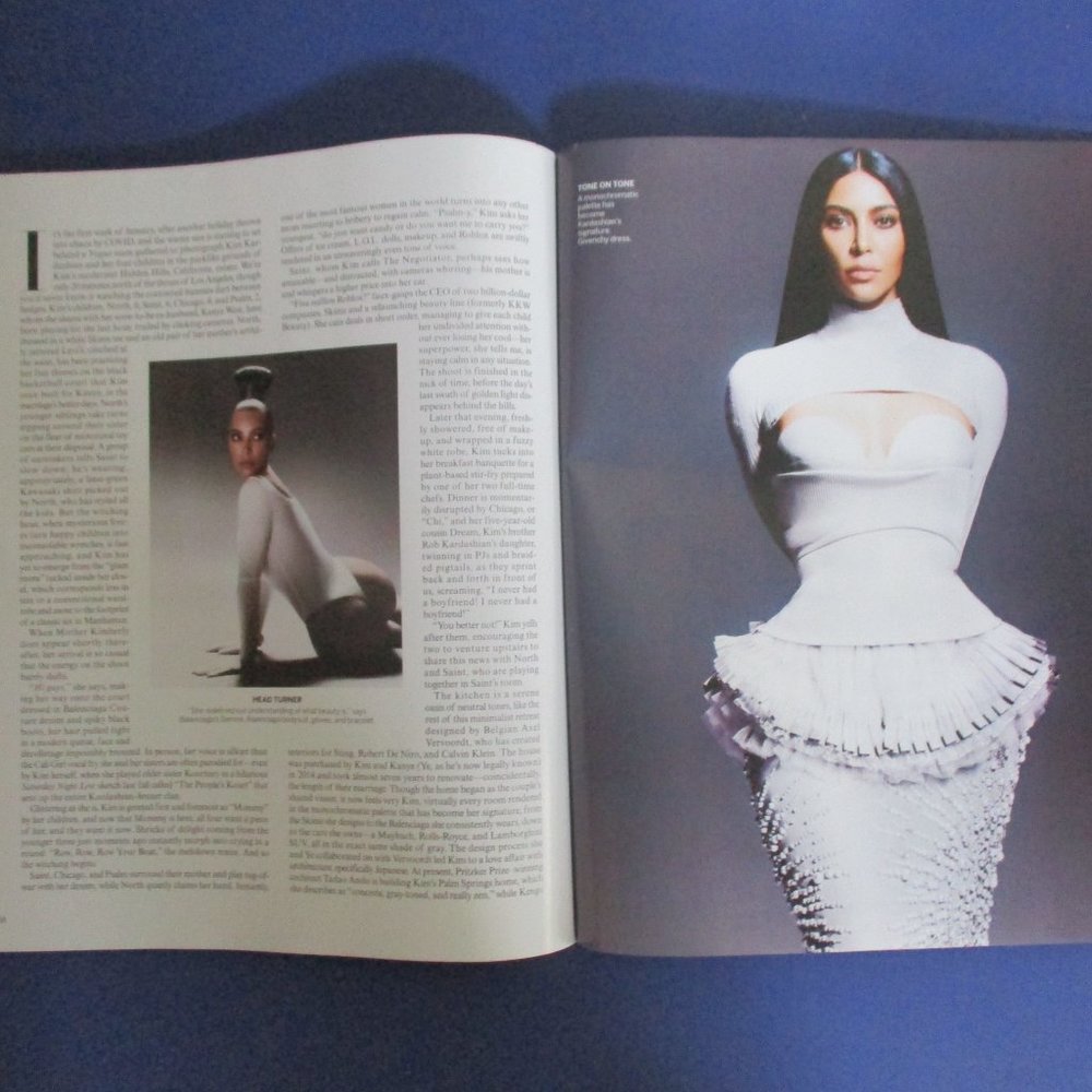 VOGUE Magazine Kim Kardashian Mar 2022 Kims New World / Hugh Jackman / Body Lang - Picture 3 of 8